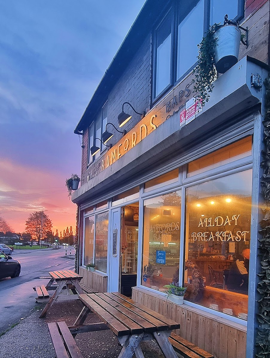 Bamfords Baps Cafe